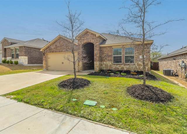 Property at 1309 Hutchings Ct, Celina, TX 75009, 4 beds, 2 baths
