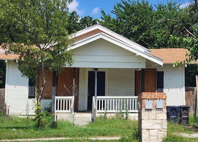 Property at 3301 Gordon Ave, Fort Worth, TX 76110, 3 beds, 2 baths