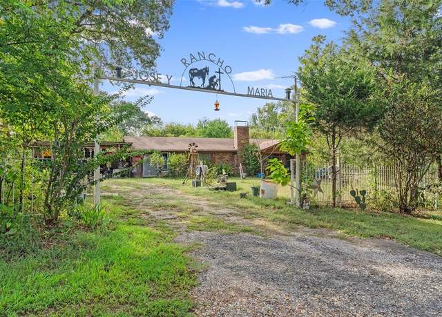 Property at 2605 Vz County Road 4923, Ben Wheeler, TX 75754, 3 beds, 2 baths