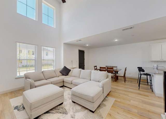 Property at 2812 Bluejack Rd, Mckinney, TX 75071, 2 beds, 2.5 baths