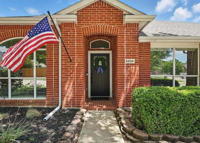 Property at 5204 Timberland Pkwy, Flower Mound, TX 75028, 4 beds, 2 baths