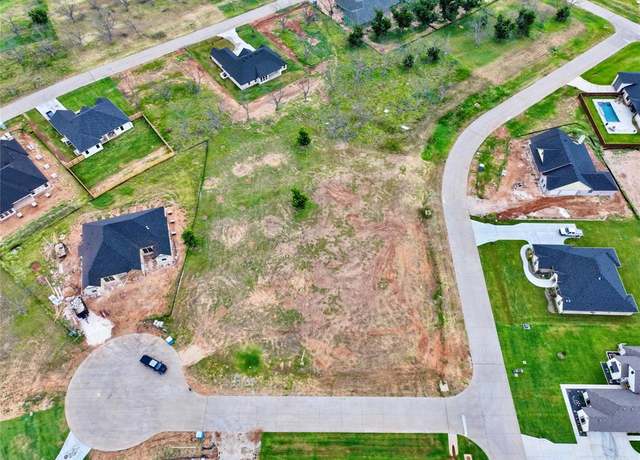 Property at 100 Hazlewood Ct, Granbury, TX 76049