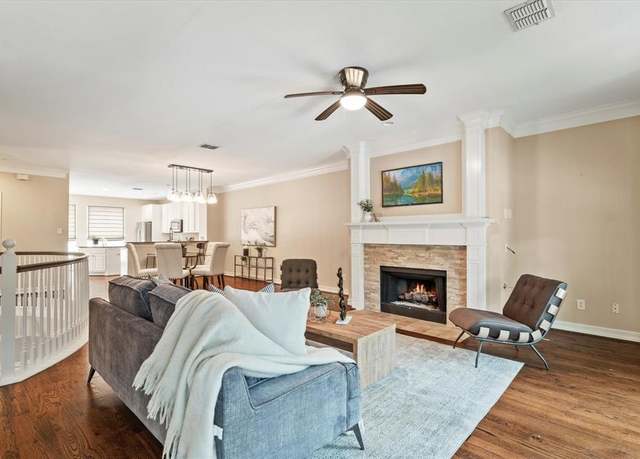 Property at 3238 Throckmorton St, Dallas, TX 75219, 3 beds, 3.5 baths