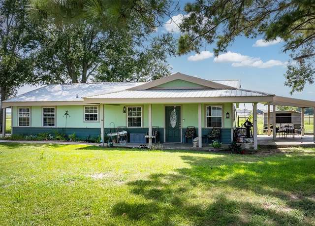 Property at 113 Lbj Ranch Rd, Trinidad, TX 75163, 3 beds, 1 bath