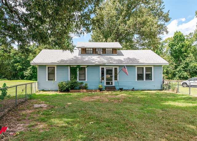 Property at 6078 Double A Dr, Shreveport, LA 71107, 4 beds, 3 baths