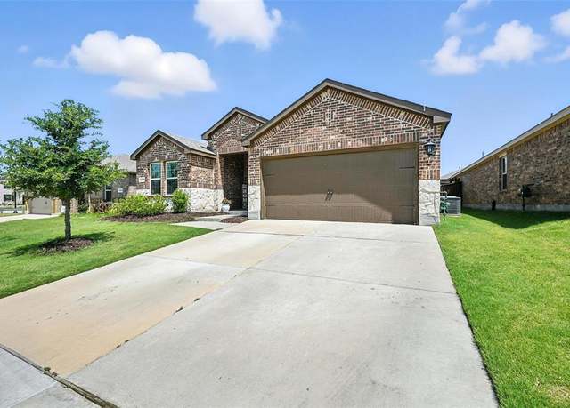 Property at 1216 Hutchings Ct, Celina, TX 75009, 3 beds, 2 baths