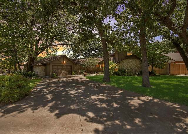 Property at 3526 Lakeridge Dr, Grapevine, TX 76051, 4 beds, 4 baths