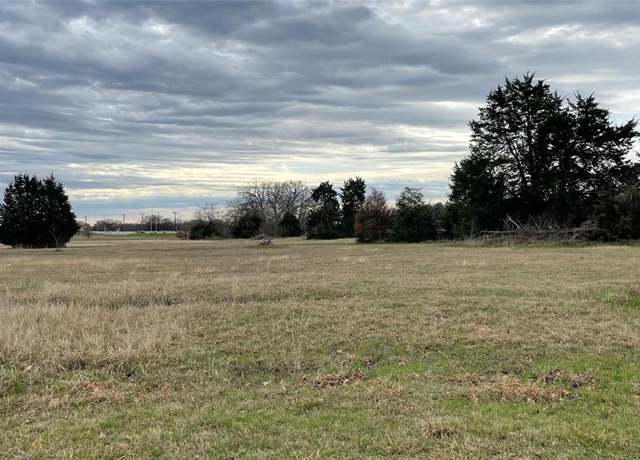 Property at 2055 Westview Dr, Wills Point, TX 75169
