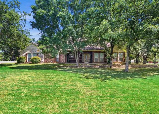 Property at 10471 Holly Creek Rd, Poetry, TX 75160, 3 beds, 3 baths