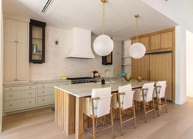 Property at 3815 Dunhaven Rd, Dallas, TX 75220, 5 beds, 6 baths