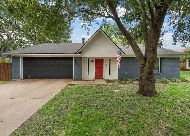 Property at 7104 Canterbury Dr, Waco, TX 76712, 3 beds, 2 baths