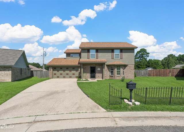 Property at 1608 Shepherd Dr, Shreveport, LA 71107, 4 beds, 2.5 baths