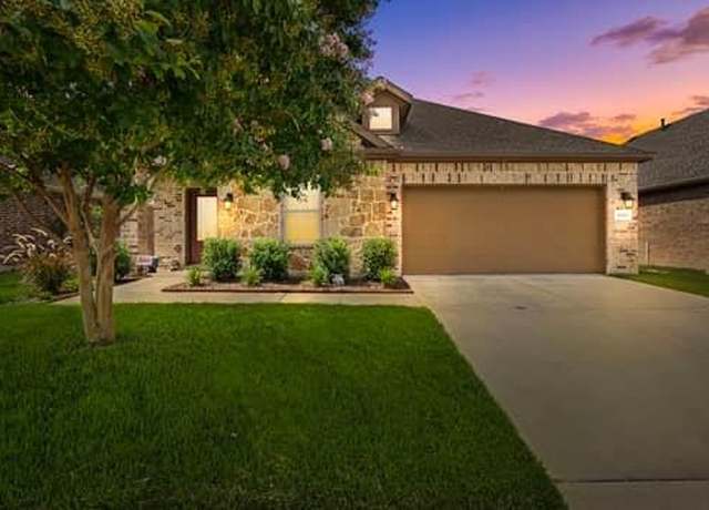 Property at 10213 Pear Valley Rd, Mckinney, TX 75072, 4 beds, 2 baths