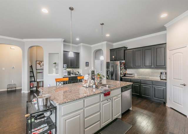 Property at 5840 Canyon Oaks Ln, Fort Worth, TX 76137, 3 beds, 2 baths