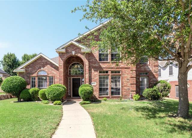 Property at 2417 Plentywood Dr, Plano, TX 75025, 4 beds, 2.5 baths