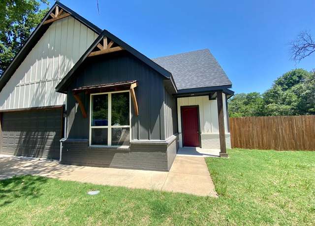 Property at 1600 Willow Wood Dr, Azle, TX 76020, 4 beds, 2.5 baths