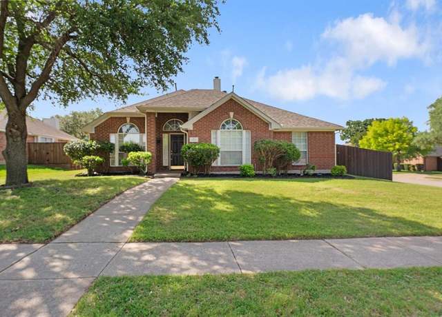 Property at 7601 Jennifer Ln, Frisco, TX 75034, 4 beds, 2 baths