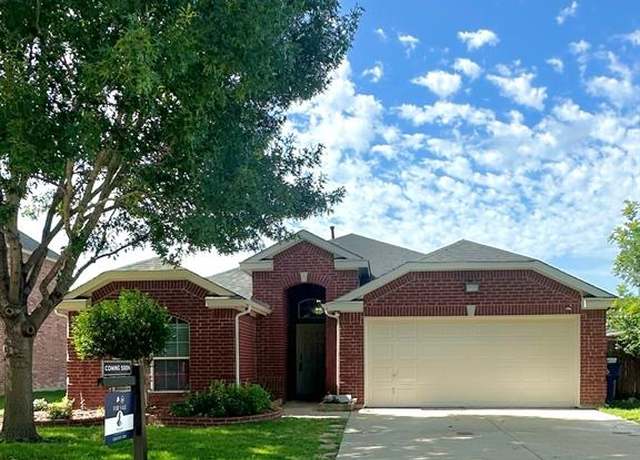 Property at 616 Kerry St, Crowley, TX 76036, 3 beds, 2 baths