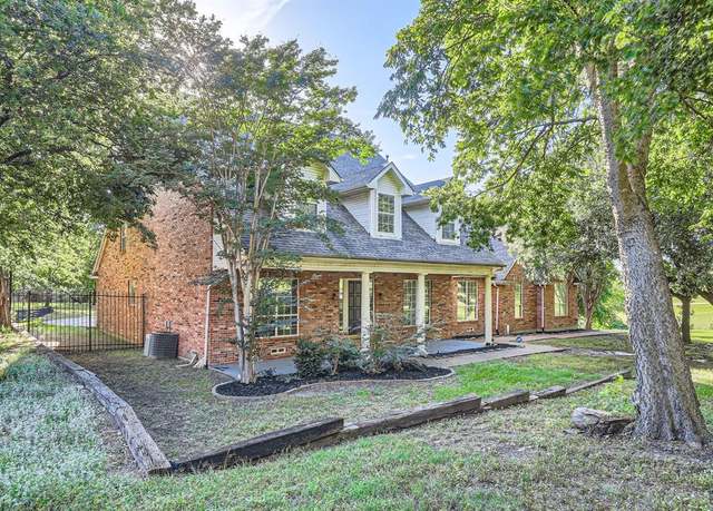 Property at 618 Oak Tree Cv, Cedar Hill, TX 75104, 4 beds, 3.5 baths