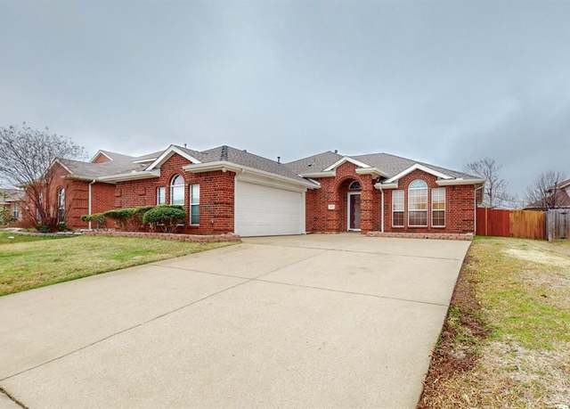 Property at 3821 Red Oak St, Sachse, TX 75048, 3 beds, 2 baths