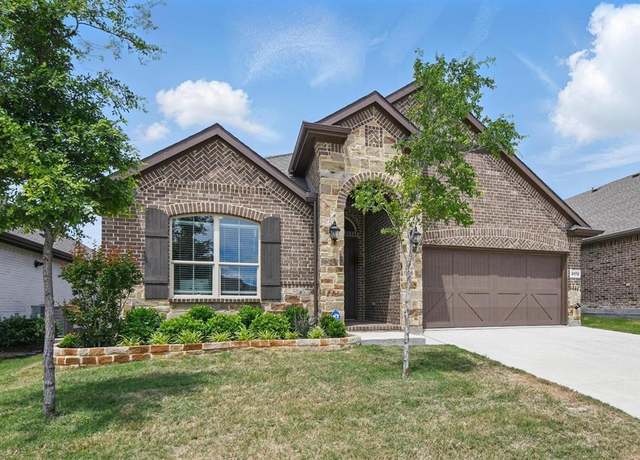 Property at 2172 Knightsgate Rd, Argyle, TX 76226, 4 beds, 2 baths