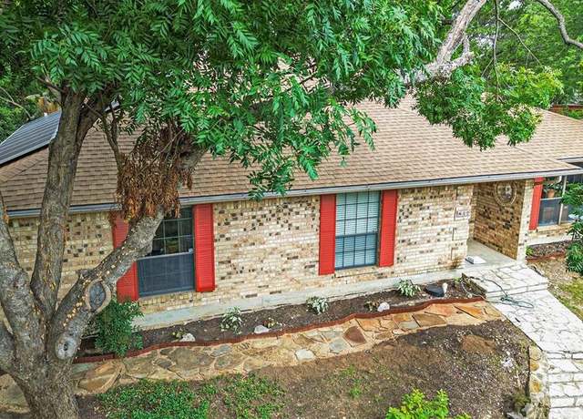 Property at 817 Braswell St, Cedar Hill, TX 75104, 3 beds, 2 baths