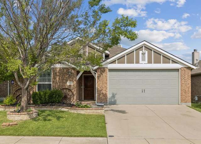 Property at 7913 Wildwest Dr, Fort Worth, TX 76131, 4 beds, 3 baths