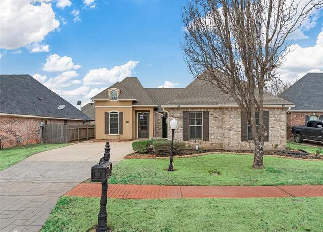 Property at 788 Dumaine Dr, Bossier City, LA 71111, 3 beds, 2 baths