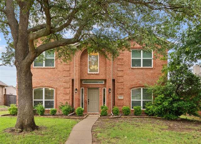Property at 8208 Burleigh St, Frisco, TX 75035, 3 beds, 2.5 baths