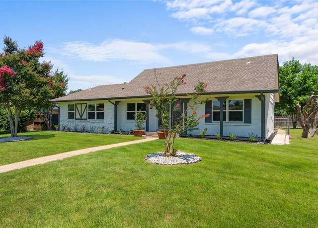 Property at 1315 Dunbarton Dr, Richardson, TX 75081, 5 beds, 3 baths