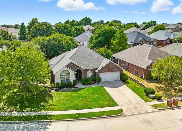 Property at 6912 Alderbrook Dr, Denton, TX 76210, 4 beds, 2 baths