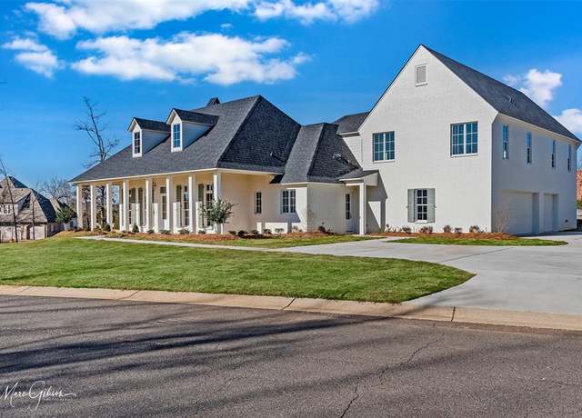 Property at 11029 Carmen's Ct, Shreveport, LA 71106, 4 beds, 4.5 baths