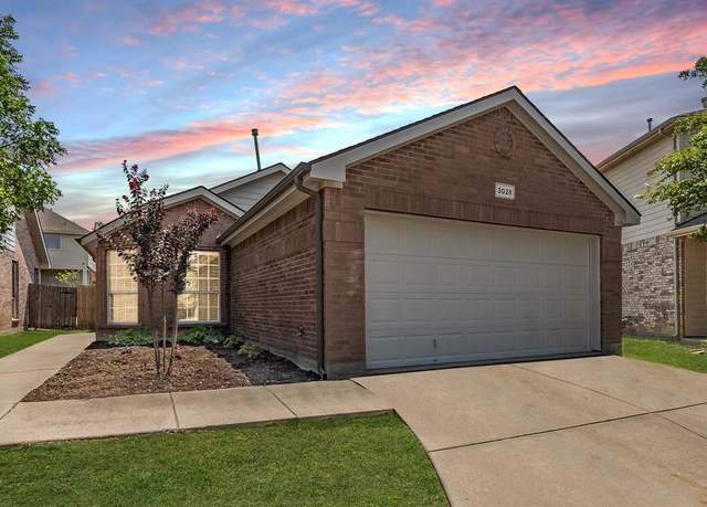 Property at 3028 Thicket Bend Ct, Fort Worth, TX 76244, 3 beds, 2 baths