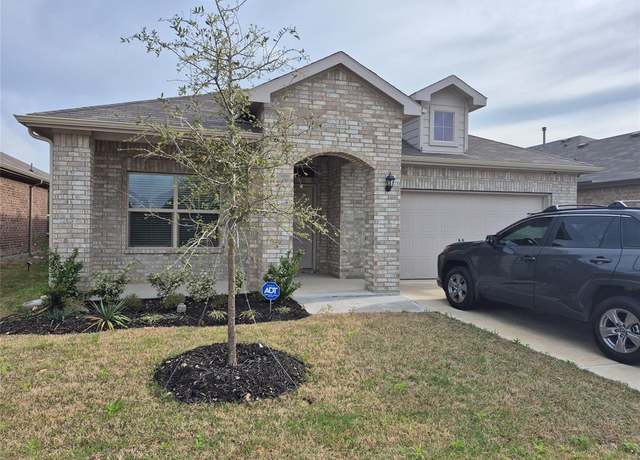 Property at 4313 Cornelia St, Fort Worth, TX 76036, 4 beds, 2 baths