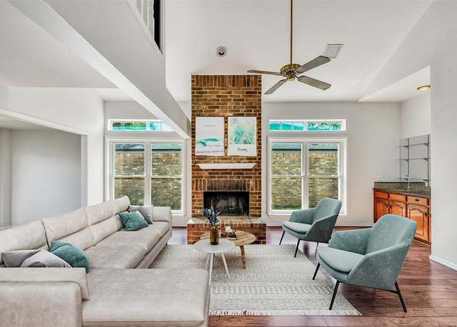 Property at 1944 Realistic Dr, Bedford, TX 76021, 3 beds, 2.5 baths