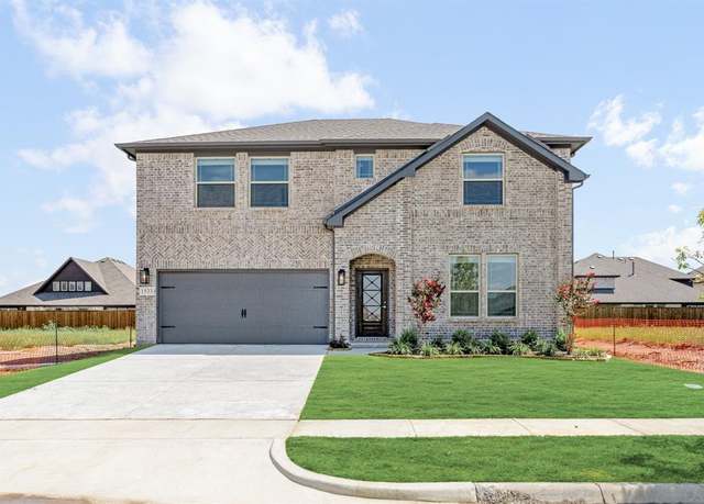 Property at 1533 Soapberry Dr, Aubrey, TX 76227, 5 beds, 4 baths