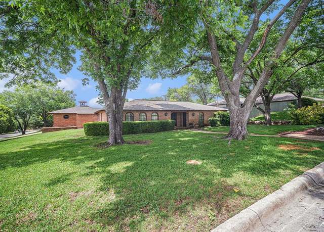 Property at 6432 Juneau Rd, Fort Worth, TX 76116, 4 beds, 2.5 baths