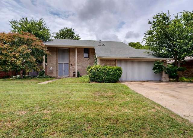 Property at 1801 Plantation Rd, Garland, TX 75044, 3 beds, 2.5 baths