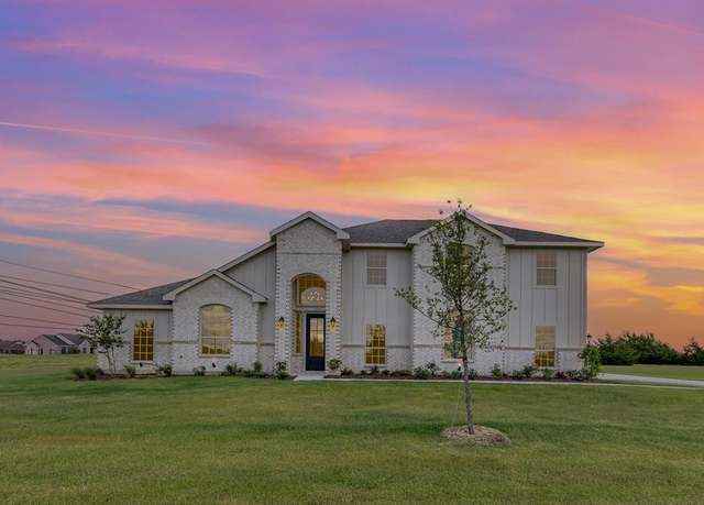 Property at 6811 Hayes Rd, Midlothian, TX 76065, 4 beds, 3 baths