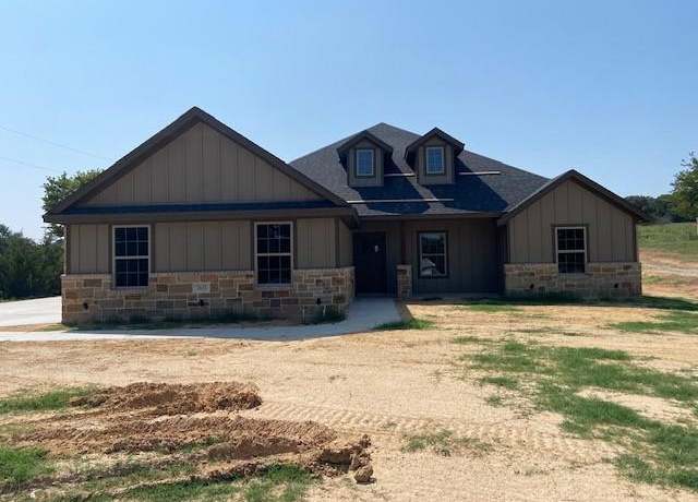 Property at 2632 North Cardinal Rd, Reno, TX 76020, 4 beds, 2 baths