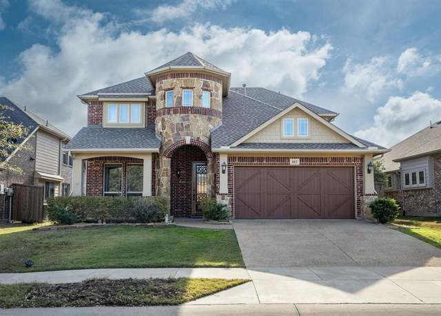 Property at 812 Lighthouse Ln, Savannah, TX 76227, 4 beds, 3.5 baths