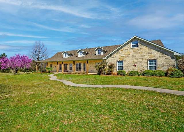 Property at 4489 E FM 120, Denison, TX 75021, 3 beds, 2.5 baths