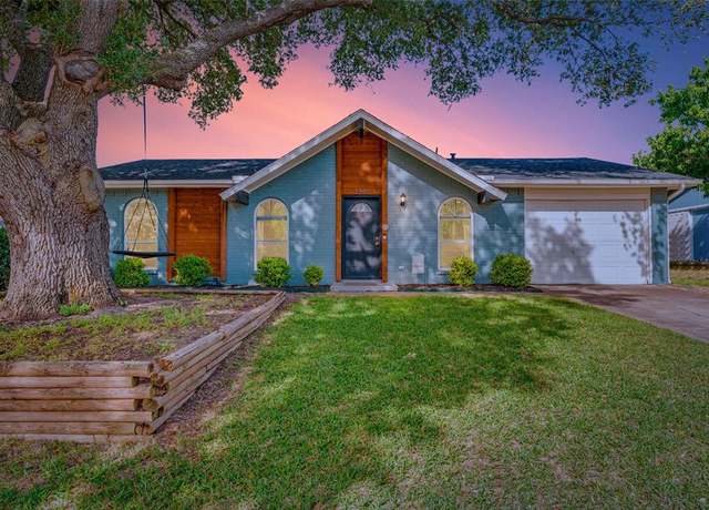 Property at 3345 Sherwood Dr, Plano, TX 75074, 3 beds, 2 baths