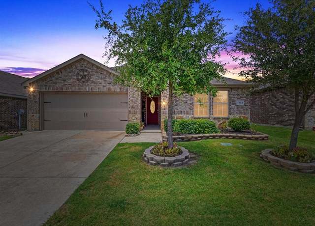 Property at 1223 Trevino Rd, Forney, TX 75126, 4 beds, 2 baths