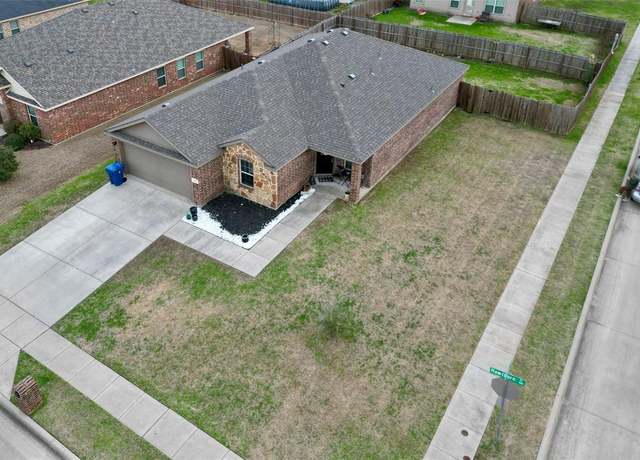 Property at 405 Hawthorn Dr, Josephine, TX 75173, 4 beds, 2 baths