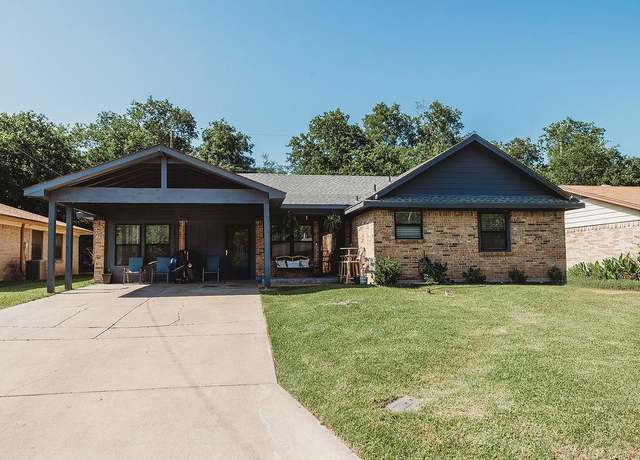 Property at 1313 E Turley St, Sherman, TX 75090, 3 beds, 1.5 baths