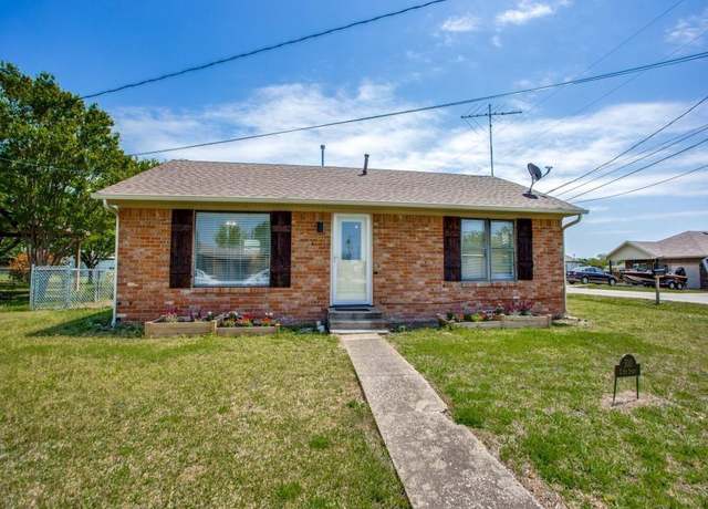 Property at 500 N 5th St, Gunter, TX 75058, 2 beds, 1 bath