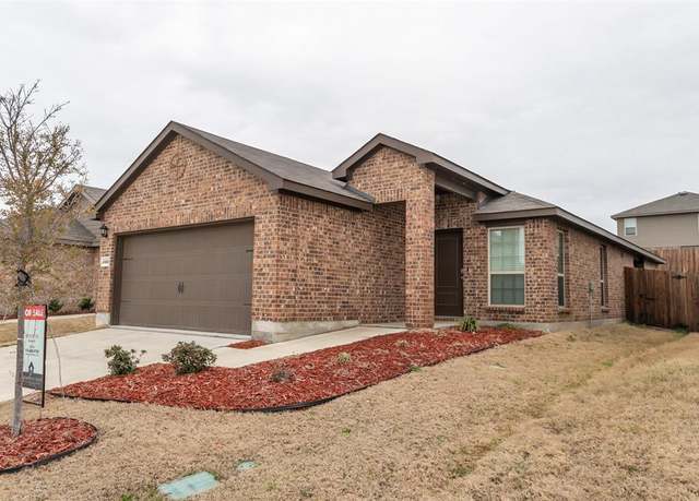 Property at 1522 Dilley Ln, Forney, TX 75126, 3 beds, 2 baths