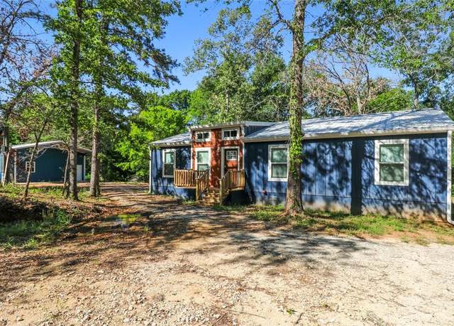 Property at 351 Private Road 6294, Palestine, TX 75801, 3 beds, 2 baths