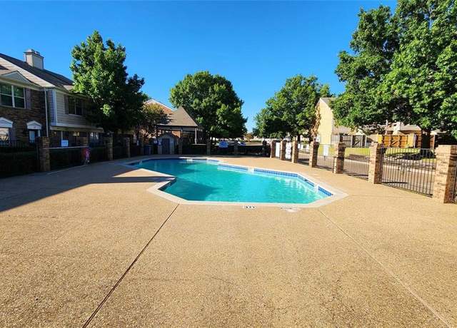 Property at 625 Carriagehouse Unit G 1, Garland, TX 75040, 2 beds, 1.5 baths